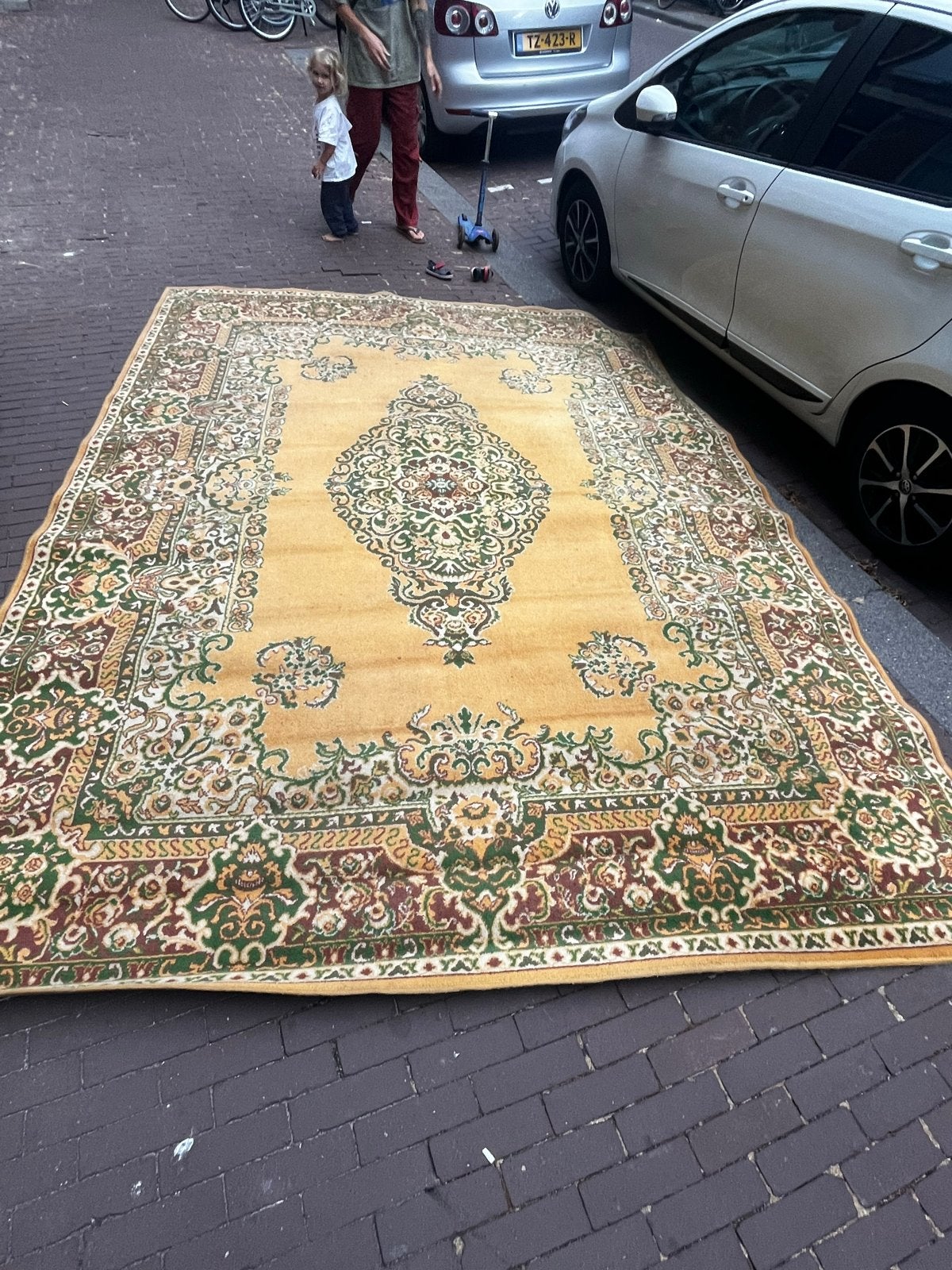 Groot Oosters Tapijt 2,50 x 3,50 m - Geel/Groen/Rood, Gebruikt, Geel, Ophalen of Verzenden, 200 cm of meer