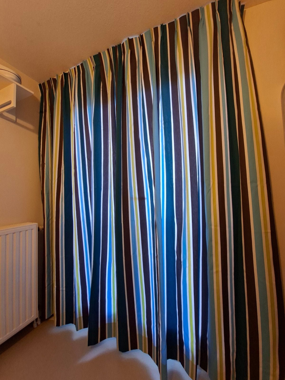 Gordijnen met strepen in blauw, groen, bruin en wit, Groen, Met haken, Gebruikt, Ophalen of Verzenden