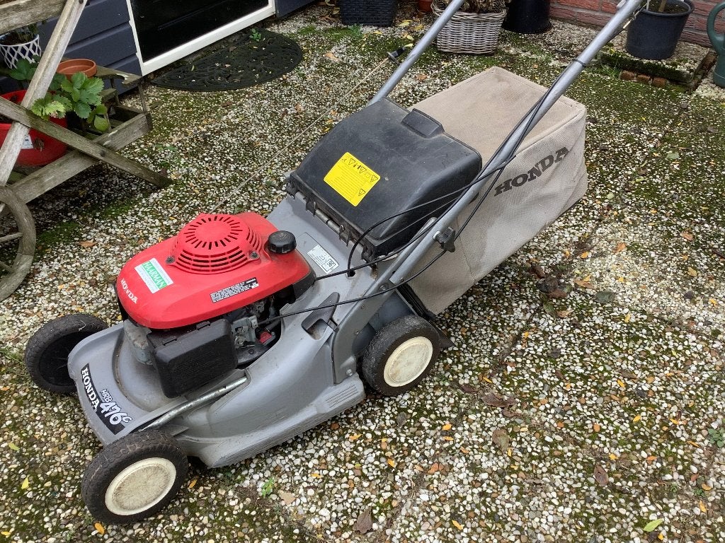 Honda Grasmaaier HRB 476C motor moet worden nagekeken., Tuin en Terras, Cirkelmaaier, Honda, Gebruikt, Ophalen of Verzenden