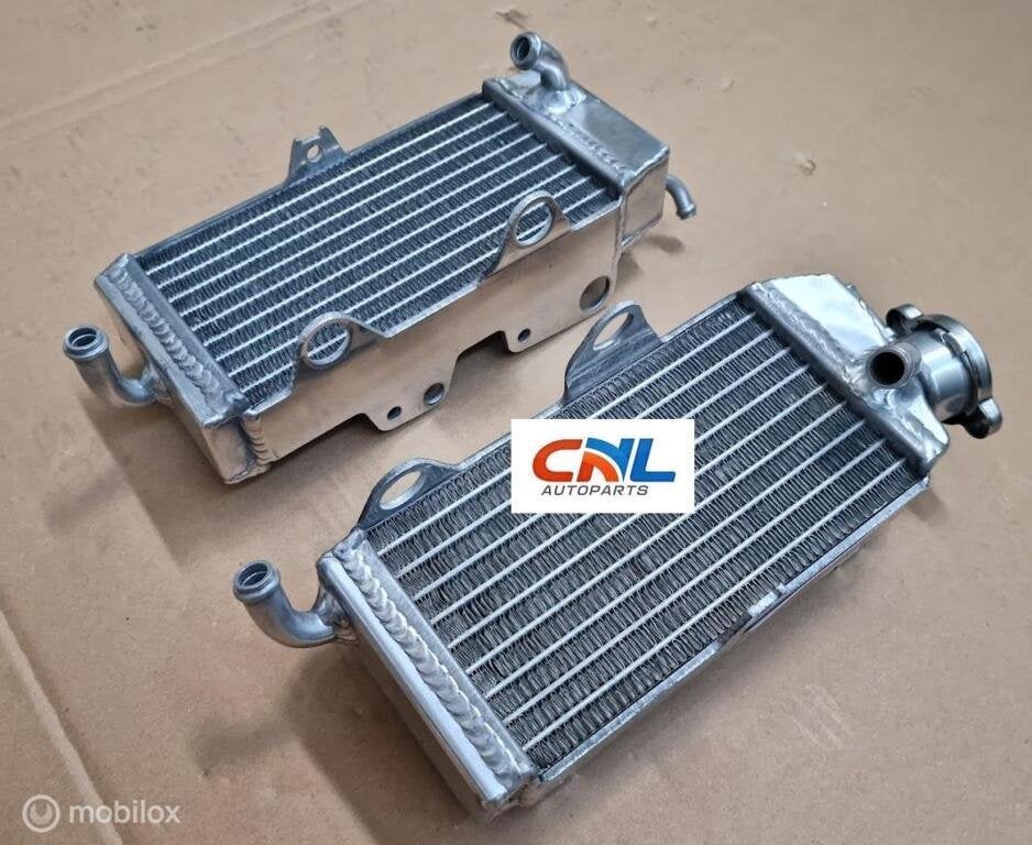 Radiateur Yamaha YZ125 YZ 125 1984 1985 84 85 2-STROKE, Motoren, Onderdelen | Yamaha, Nieuw, Ophalen of Verzenden