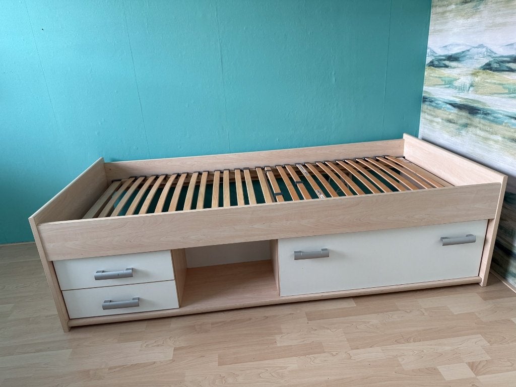1 persoonsbed 90x200, Huis en Inrichting, Slaapkamer | Bedden, Ophalen, 90 cm, Eenpersoons, Wit
