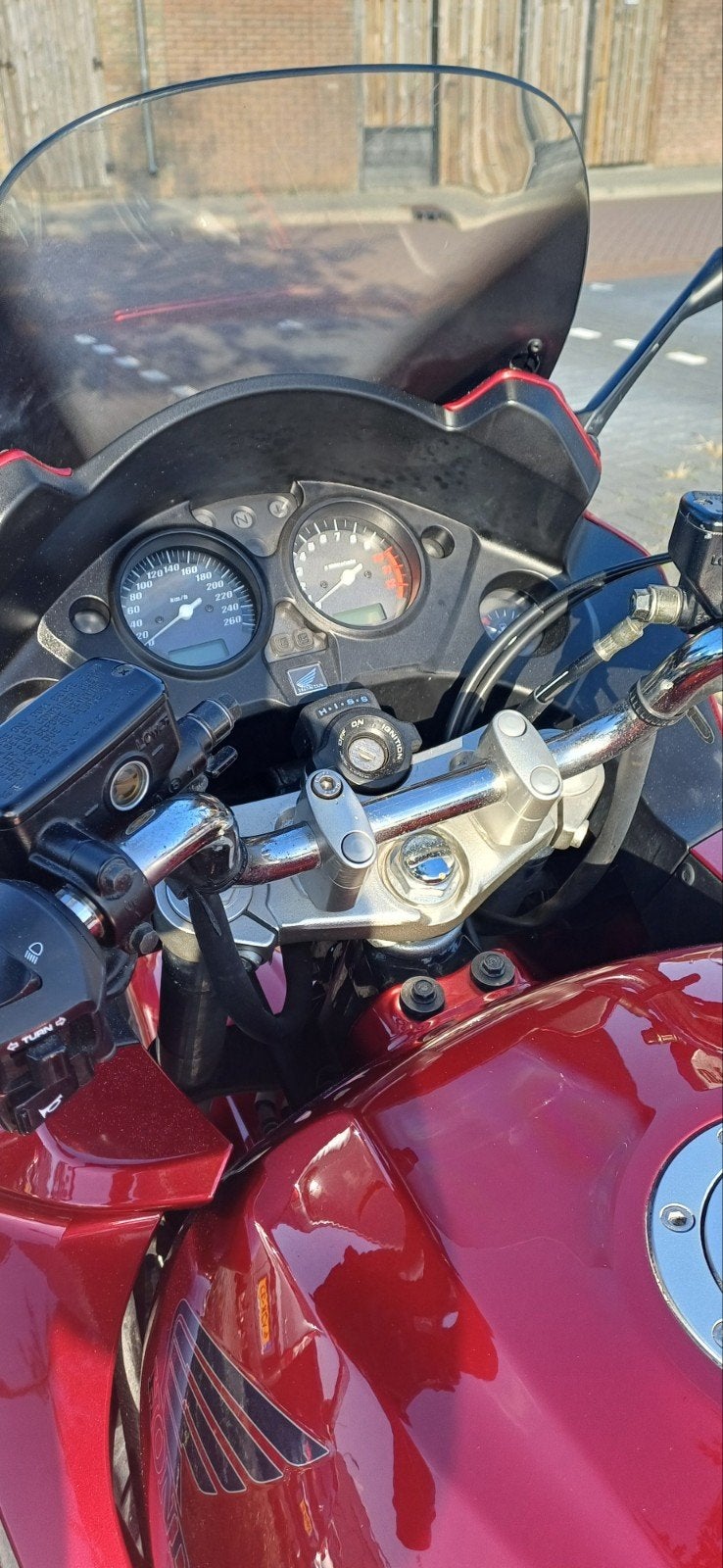 Honda CBF 1000A ABS - 1e eigenaar, altijd binnen gestaan, Motoren, 4 cilinders, Gebruikt, Particulier, Toermotor
