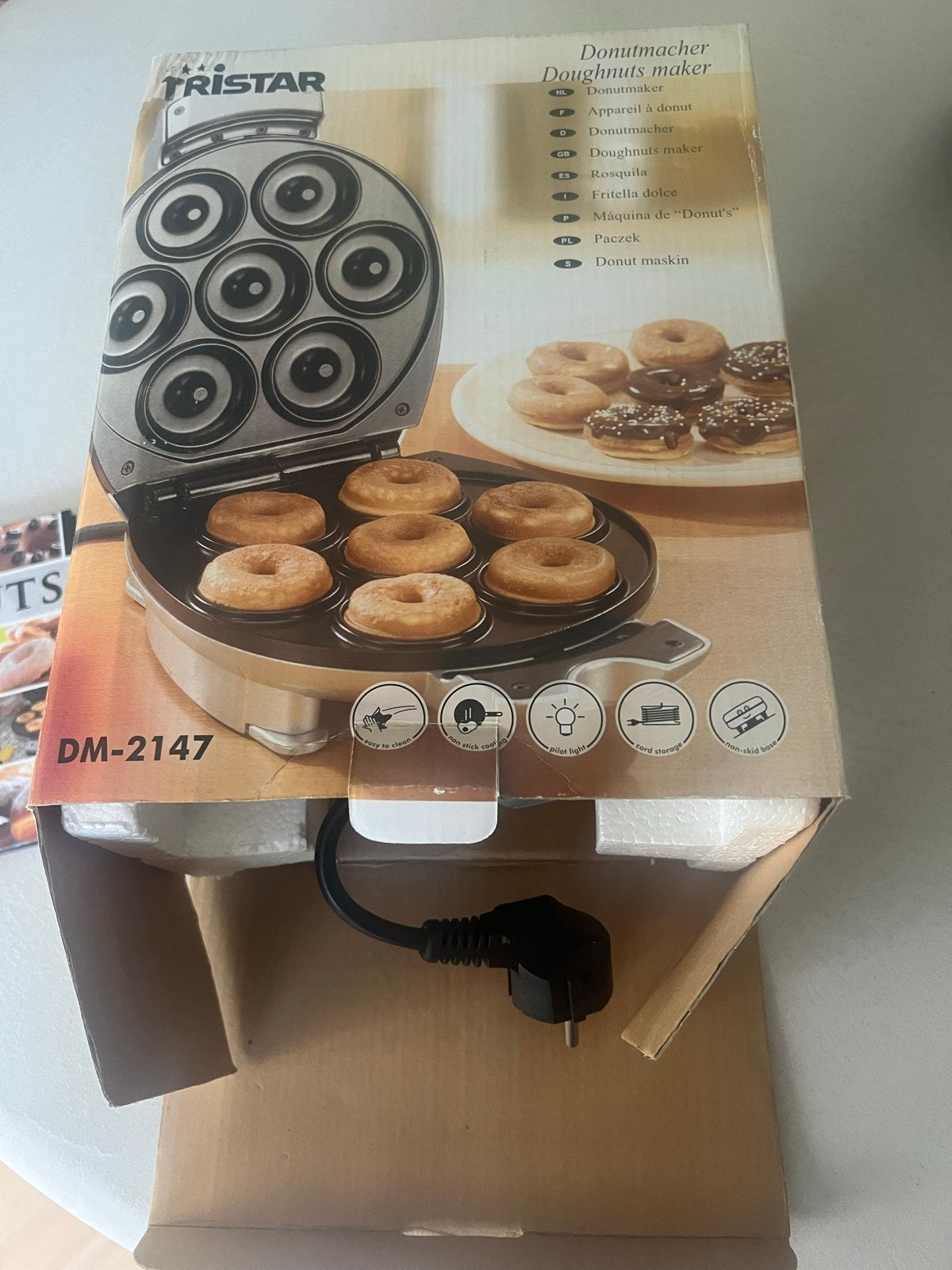 Tristar Donutmaker DM-2147 met receptenboekje - Nieuw, Ophalen, Overige typen, Metaal, Overige merken