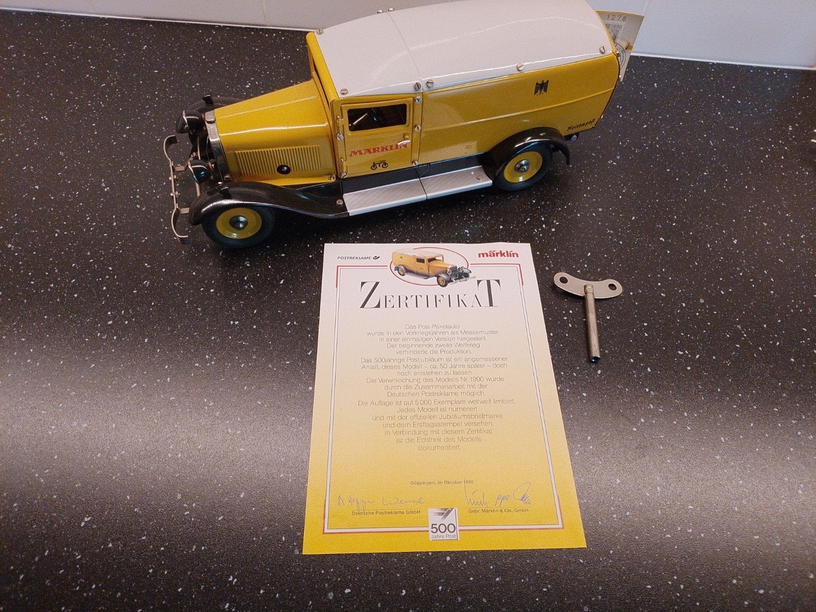 märklin metall deutsche post 1990, Wisselstroom, Wagon, Ophalen of Verzenden, Zo goed als nieuw