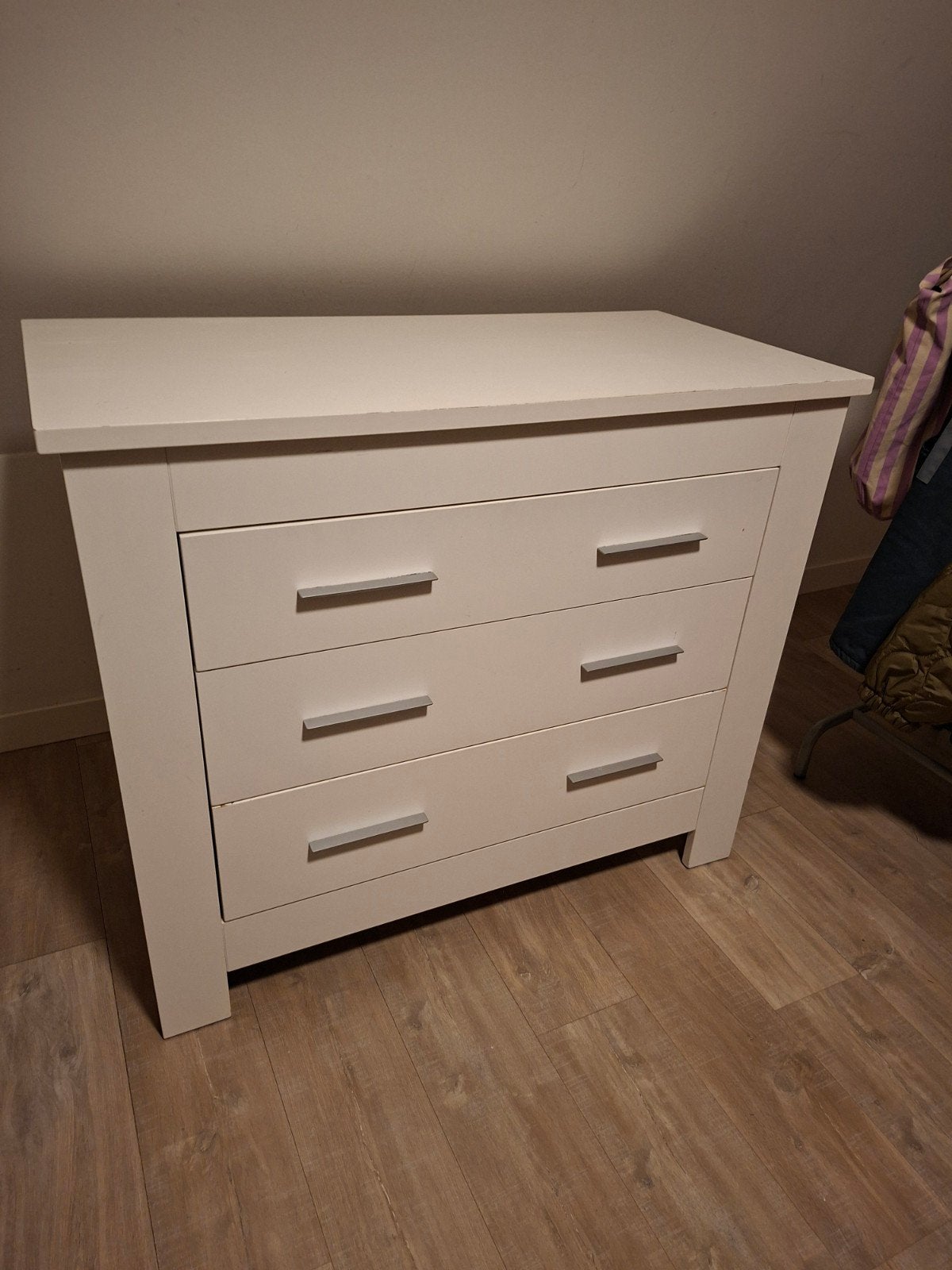 Kleine ladekast / commode - Wit, Huis en Inrichting, Ophalen, Gebruikt, 5 laden of meer, 50 tot 100 cm