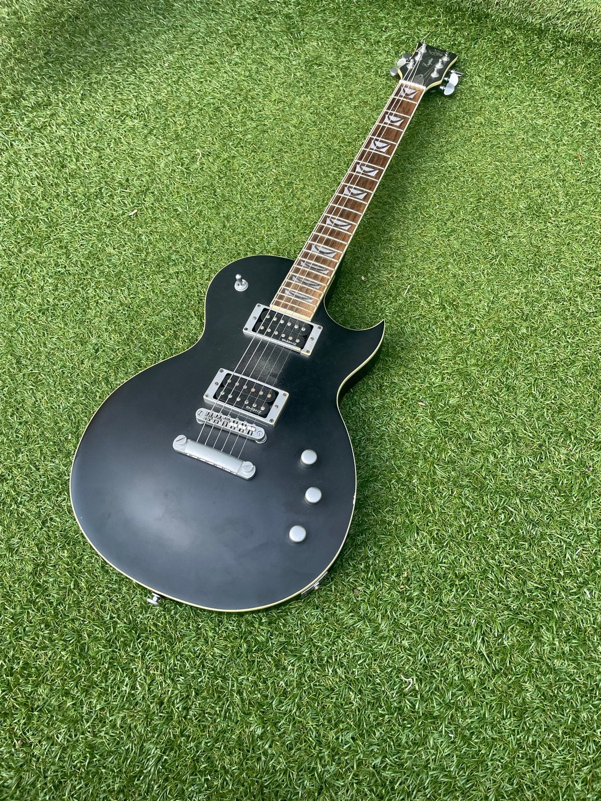 Foto 3 van VGS Eruption Select elektrische gitaar