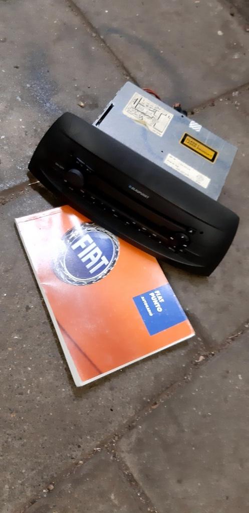 Radio cd speler Punto 2004, Ophalen of Verzenden