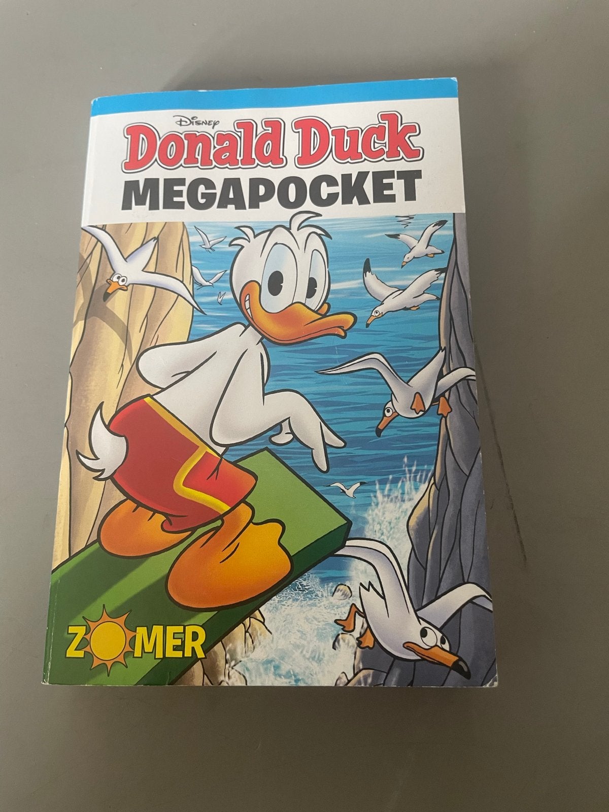Donald Duck Megapocket Zomer - Zo goed als nieuw, Eén stripboek, Ophalen of Verzenden, Zo goed als nieuw