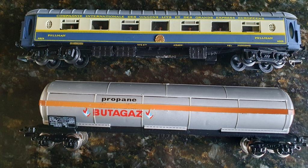 2x Wagon, Ophalen of Verzenden, Gelijkstroom, Wagon
