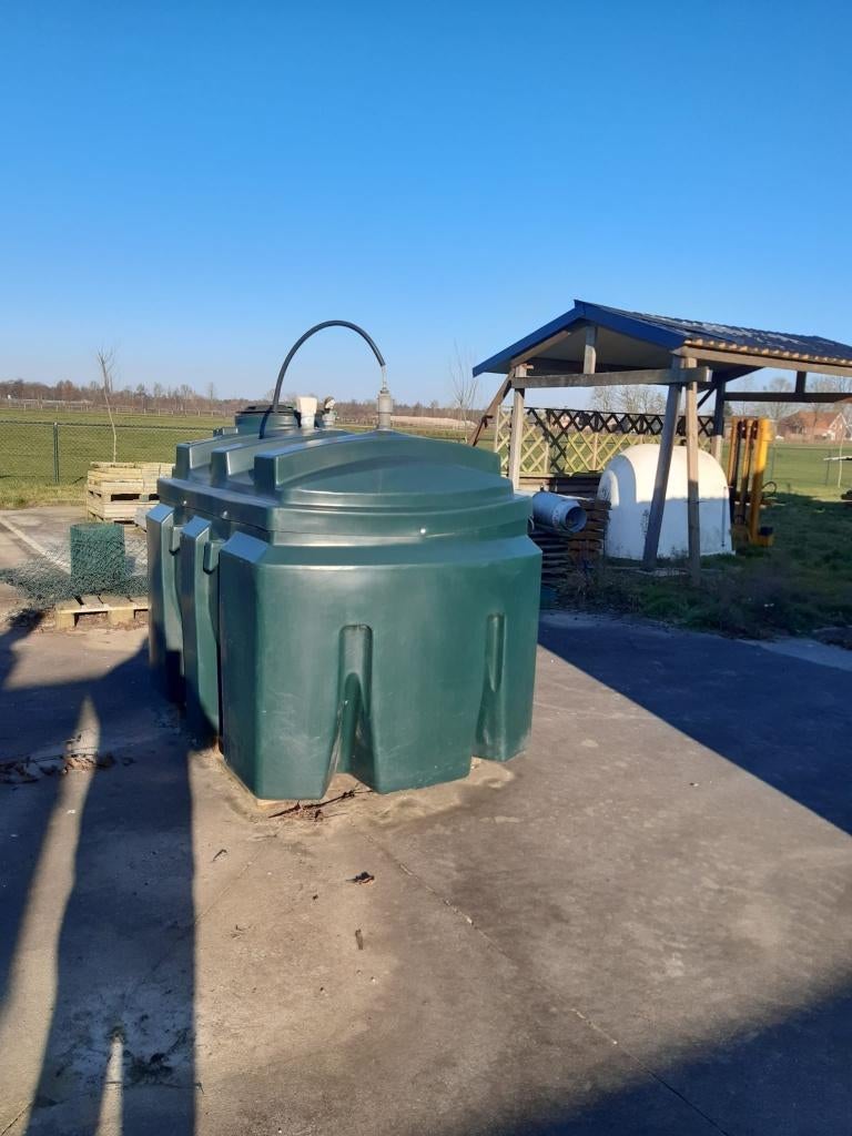 dieseltank 1300ltr, Ophalen, Gebruikt