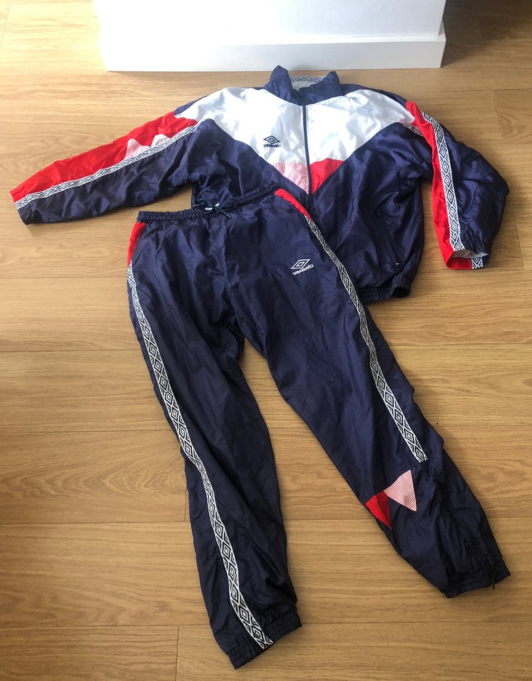 Vintage Umbro trainingspak | Maat: L | jaren 90, Maat 52/54 (L), Blauw, Ophalen of Verzenden, Zo goed als nieuw
