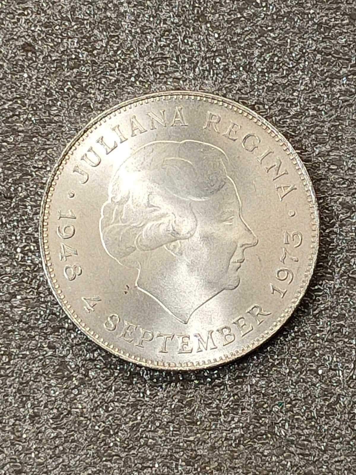 1 x ZILVEREN TIENTJE 1973 ZGAN, Ophalen of Verzenden, Zilver