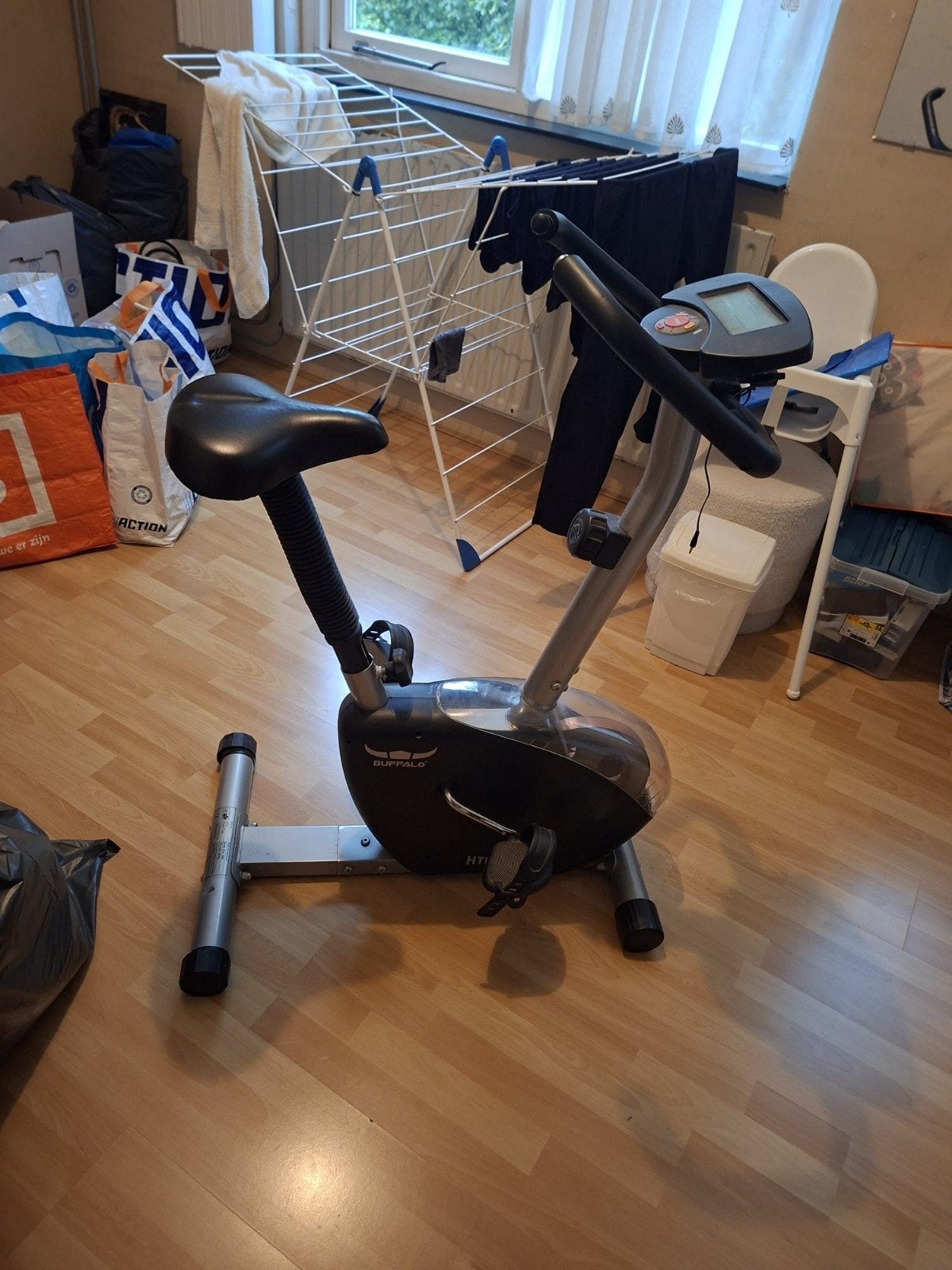 Buffalo Hometrainer HT100 - Gebruikt maar functioneel, Sport en Fitness, Fitnessapparatuur, Ophalen, Gebruikt, Metaal, Benen
