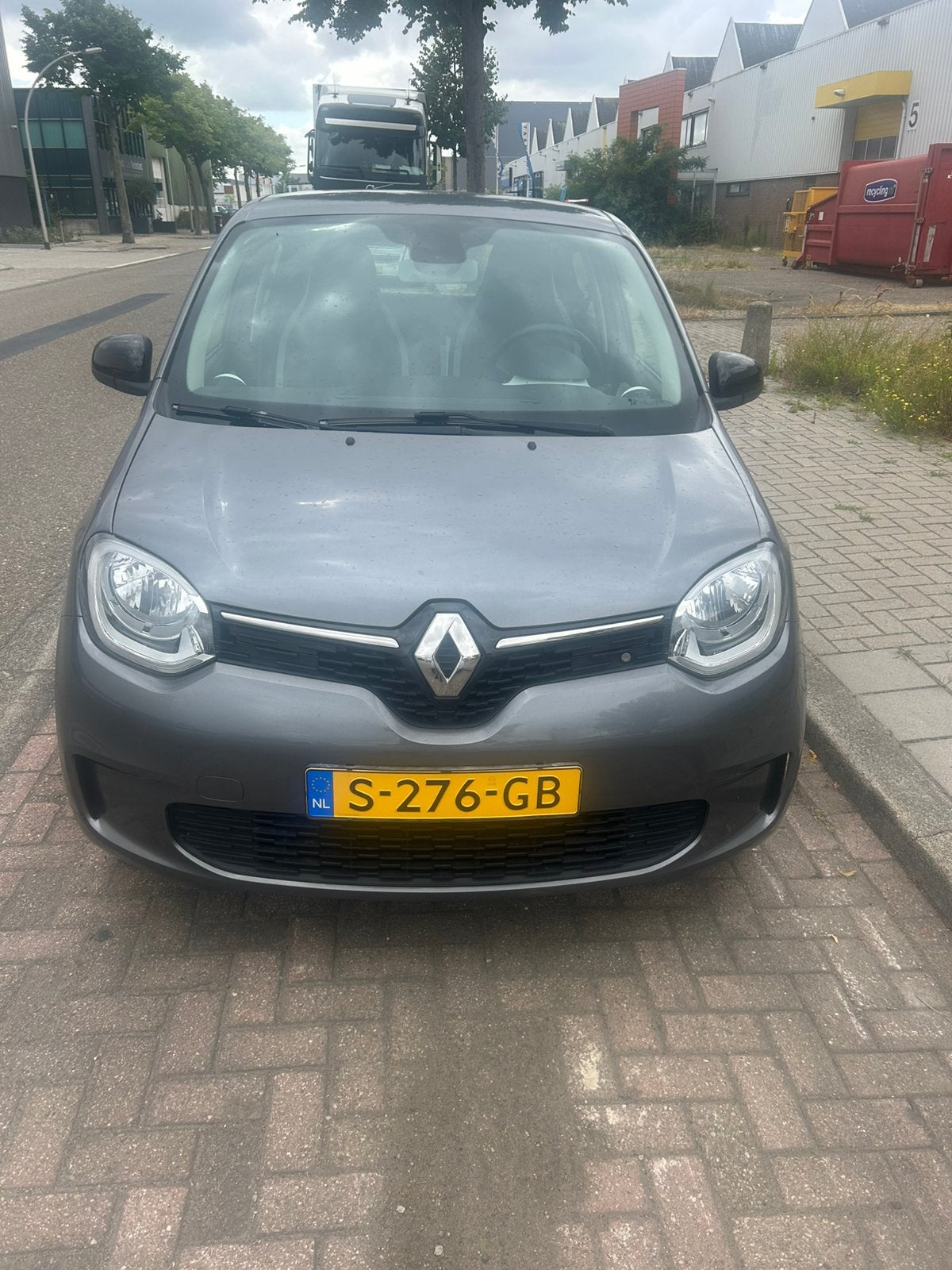 Renault Twingo R80 Electric 82pk 2023 Grijs, Automaat, 37 €/maand, 4 stoelen, Origineel Nederlands