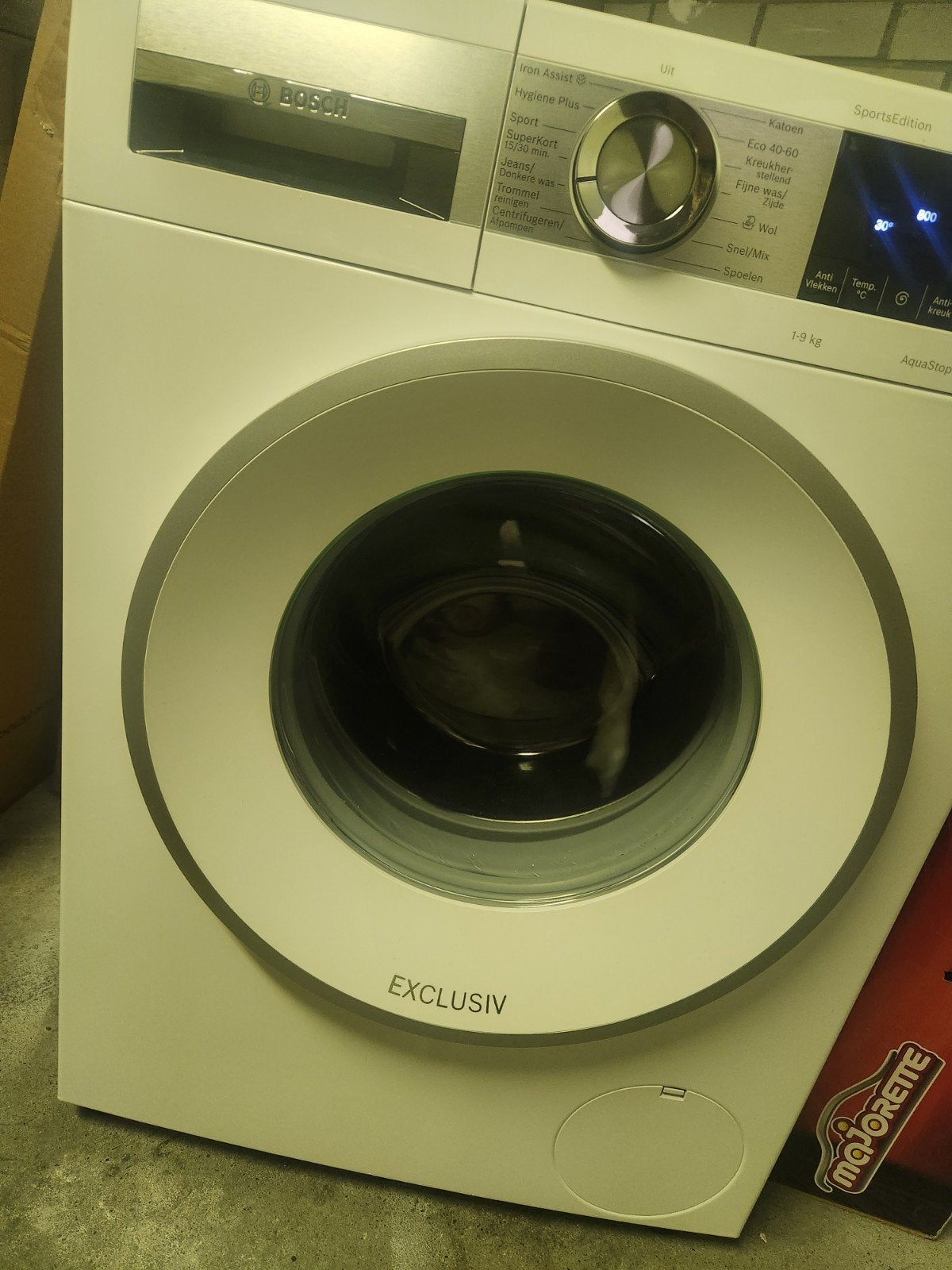 BOSCH WASMACHINE TE KOOP ( WGG244ZMNL EXCLUSIV), Ophalen, Zo goed als nieuw, 1600 toeren of meer, 85 tot 90 cm
