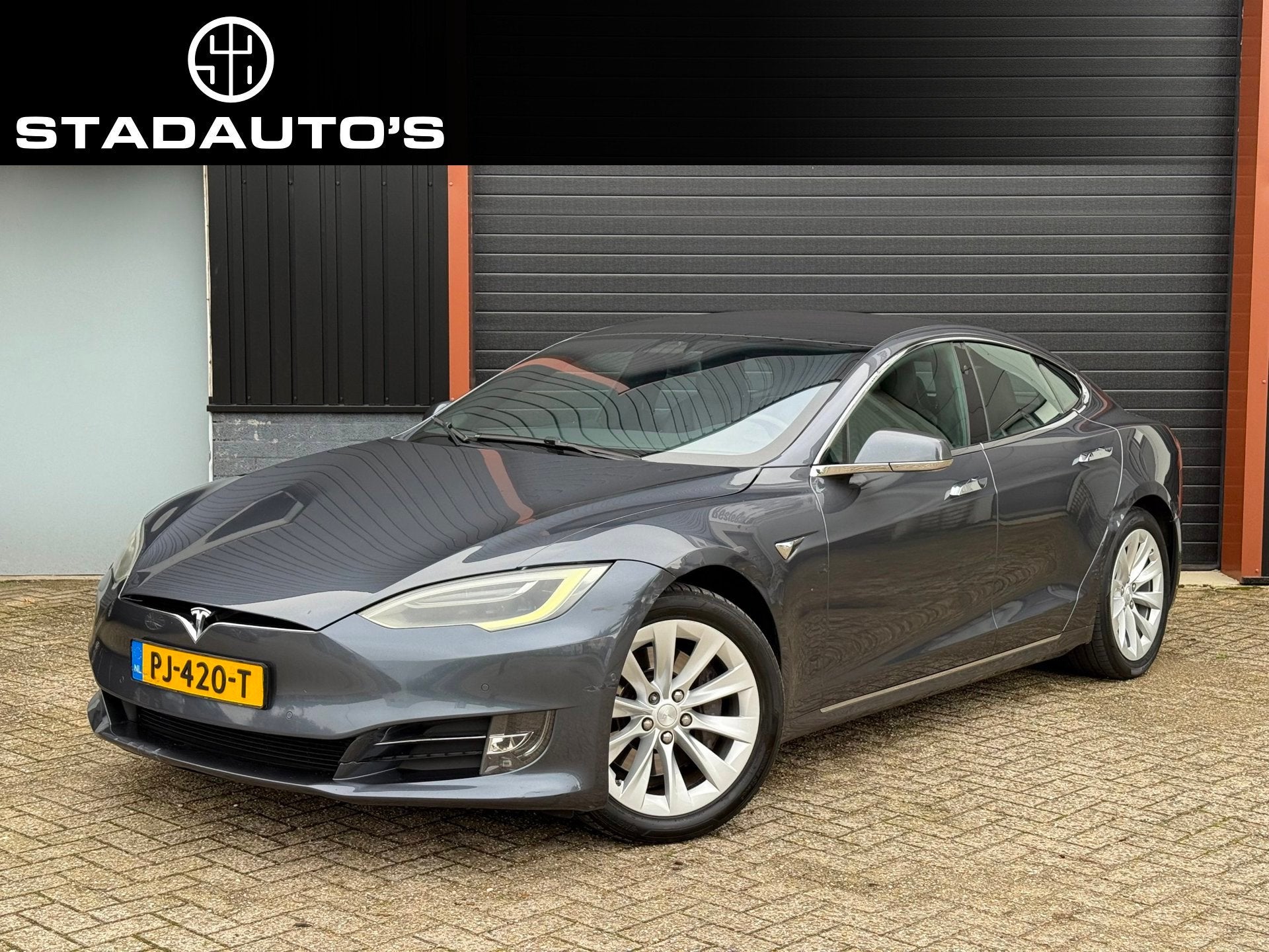 Tesla Model S 100D Facelift SOH 86% Leder|NAP|PANO!, Auto's, Gebruikt, 110 €/maand, Model S, Vierwielaandrijving