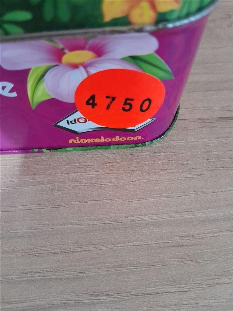 dora verstoppertje spelen - s4750, Hobby en Vrije tijd, Gezelschapsspellen | Bordspellen, Verzenden, Zo goed als nieuw