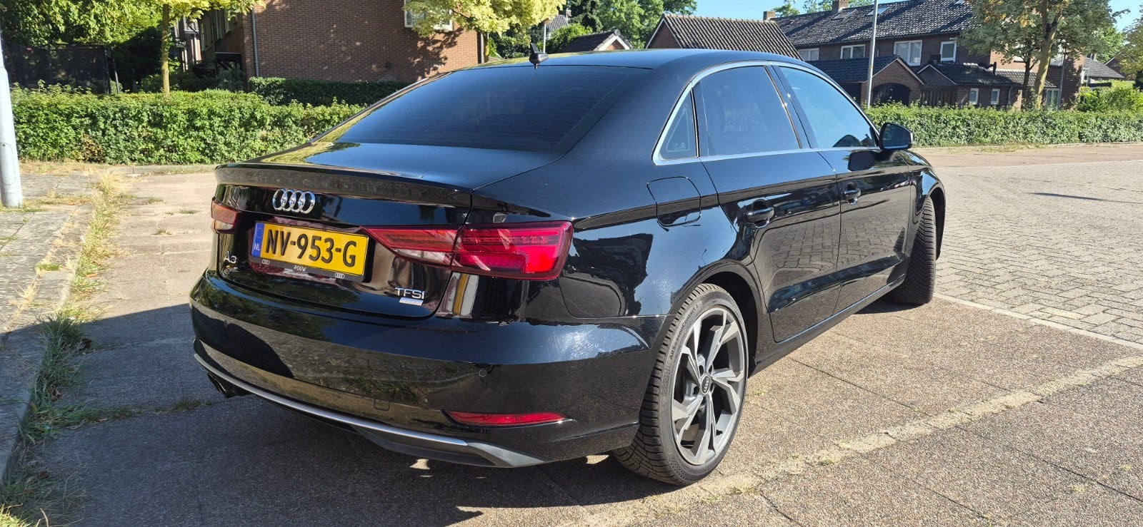 Audi A3 1.4 TFSI CoD Ultra 150pk S Tronic 2017 Zwart, Auto's, Audi, 4 cilinders, Zwart, Origineel Nederlands, 1395 cc