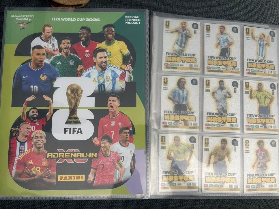 Panini Adrenalyn XL World Cup 2026, Ophalen of Verzenden, Zo goed als nieuw, Meerdere kaarten