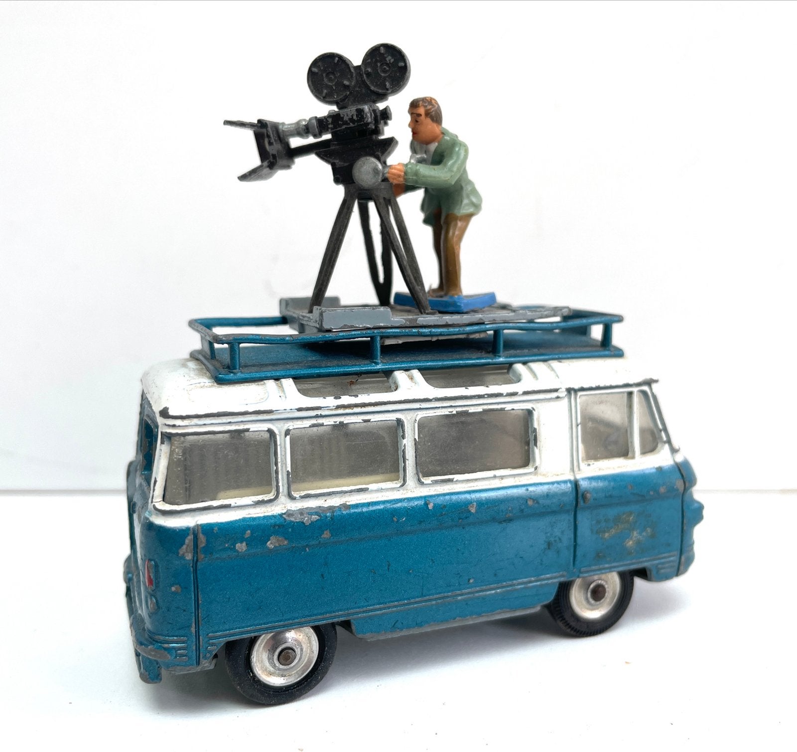 Vintage Corgi Toys Commer Camera Van met cameraman, Ophalen of Verzenden, Gebruikt, Auto, Corgi