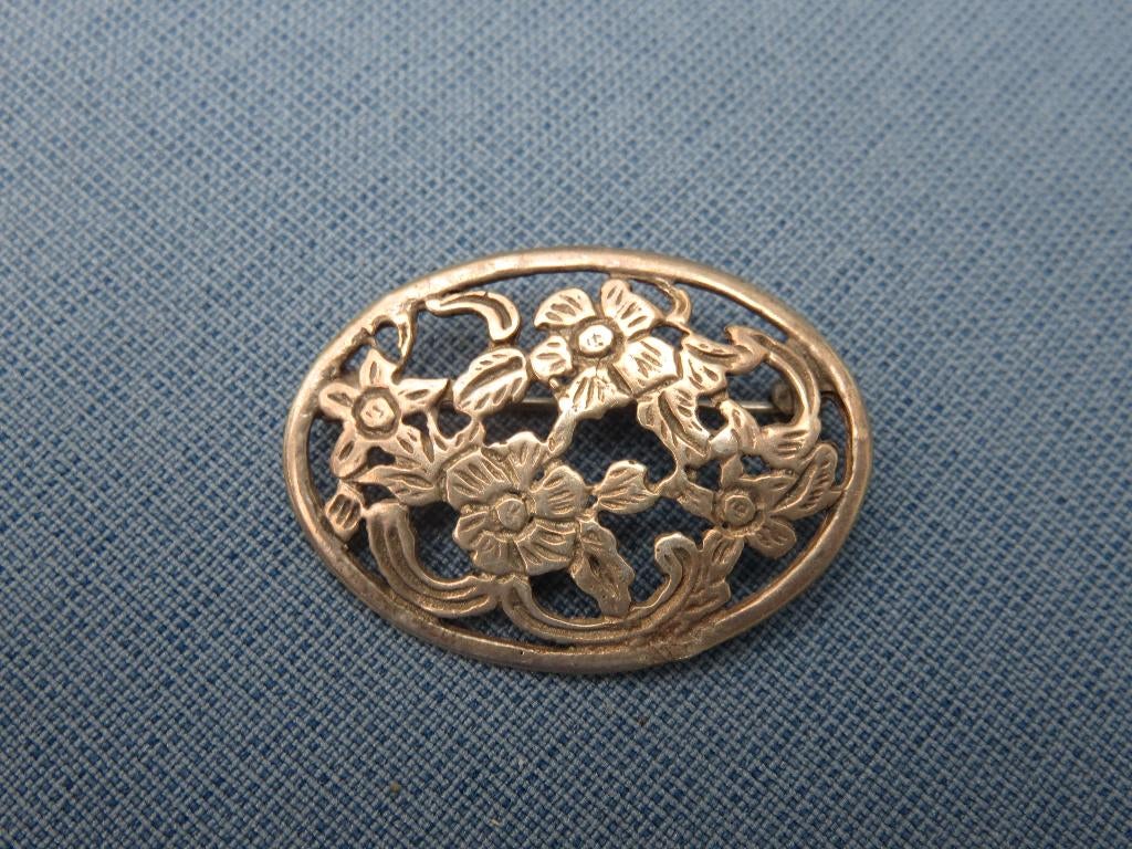 Antieke zilveren bloem broche - 19e eeuw, Sieraden, Tassen en Uiterlijk, Antieke sieraden, Ophalen of Verzenden, Zilver, Broche
