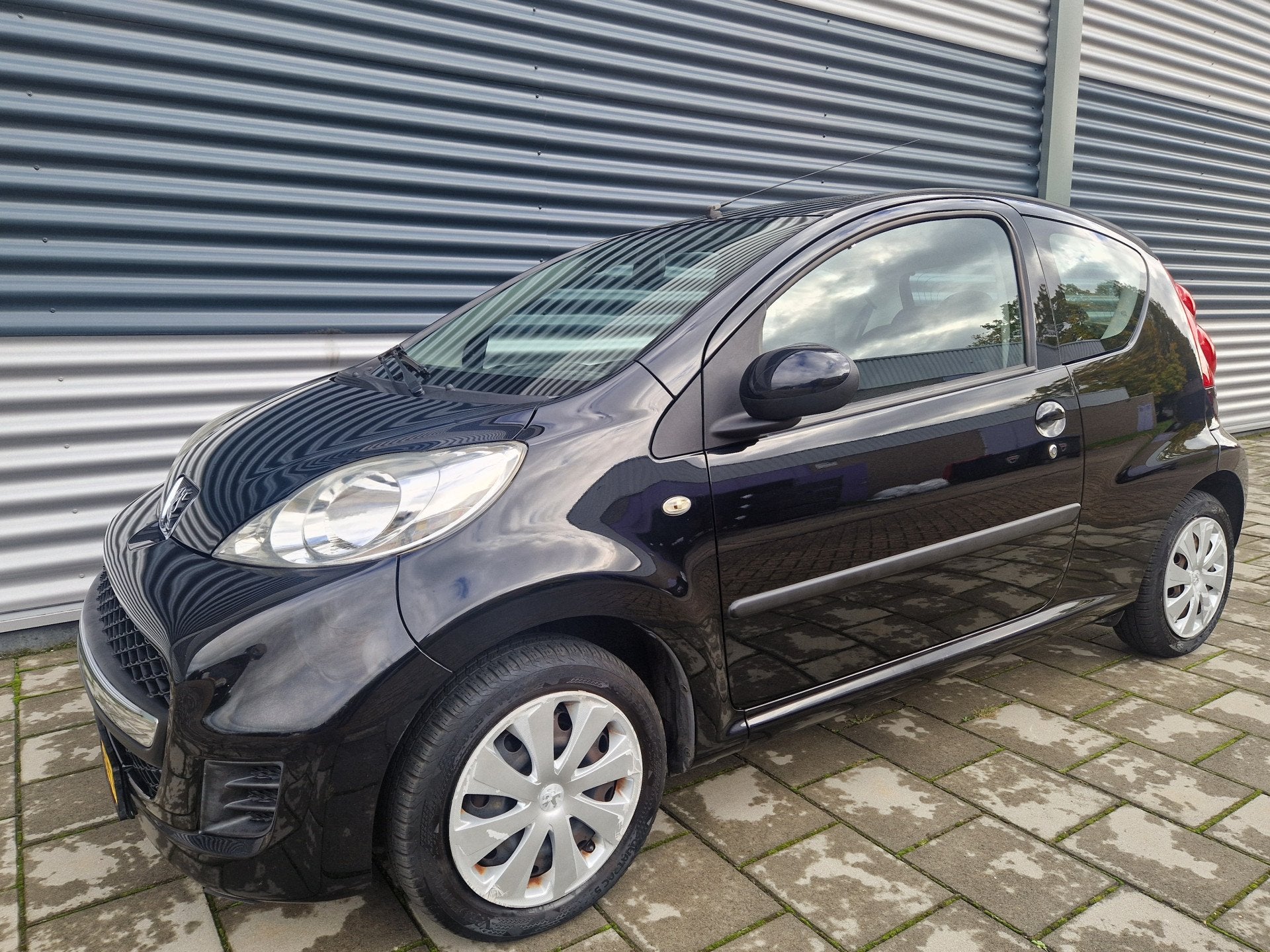 Peugeot 107 1.0-12V XS Airco ,NAP complete onderhoudshistori, Voorwielaandrijving, Euro 5, Gebruikt, 4 stoelen