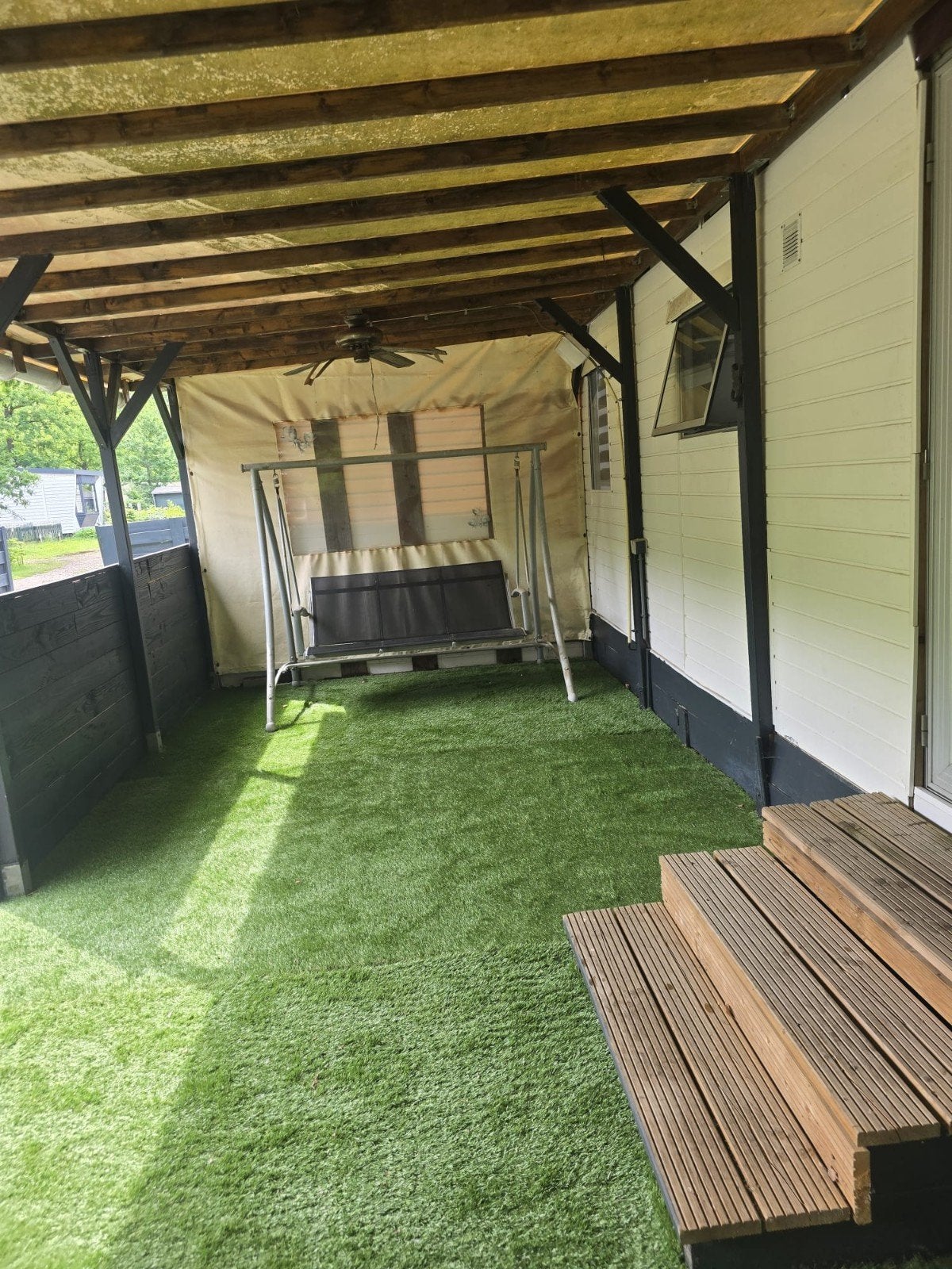 Instapklare stacaravan 10x4m met inboedel – moet weg €6.500”, Caravans en Kamperen, Stacaravans, Tot en met 2