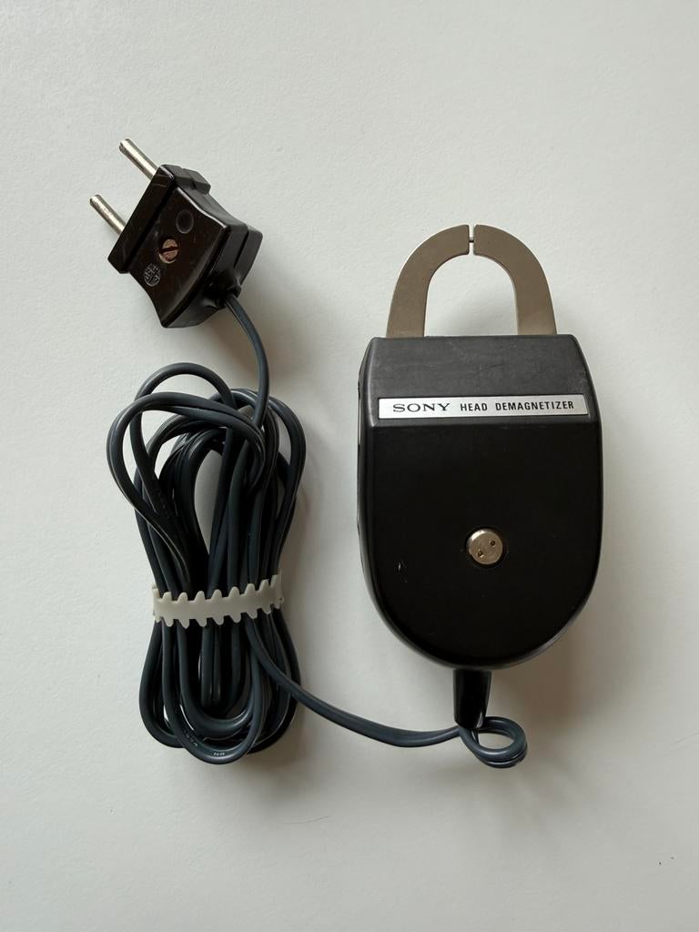 Vintage  Sony Head Demagnetizer, model HE-2,, Ophalen, Sony