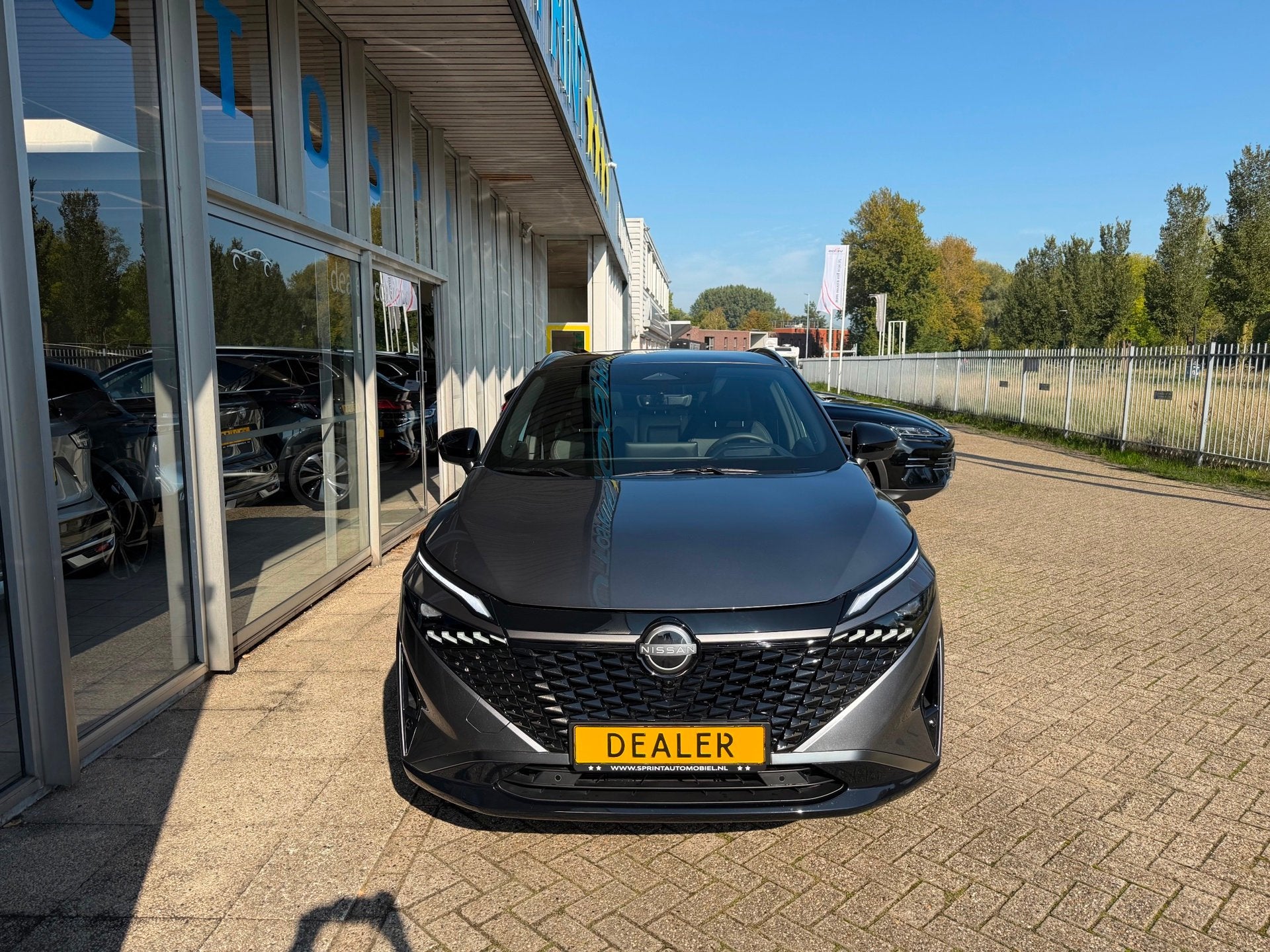 Foto 2 van Nissan Qashqai 1.3 MHEV Xtronic Tekna Plus 158PK /PANORAMADA
