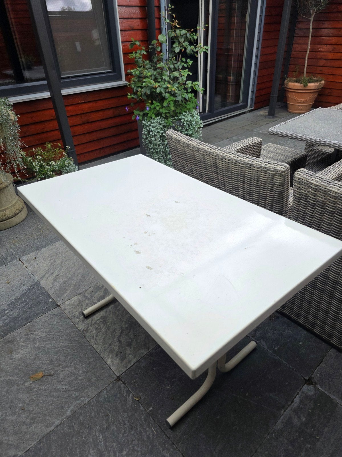Witte tuintafel 120x70 cm - inklapbaar, Ophalen, Gebruikt, Rechthoekig, Metaal