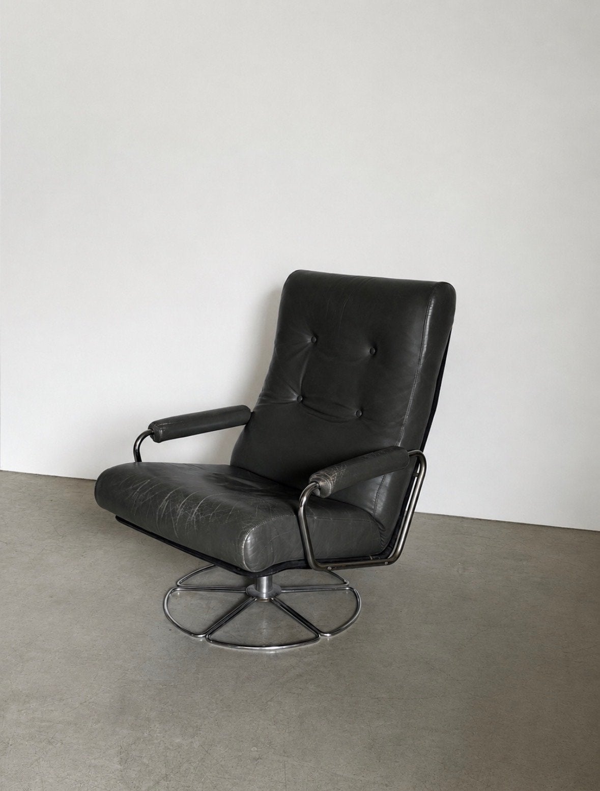 Vintage Fauteuil, Huis en Inrichting, Fauteuils, Ophalen, Gebruikt, Leer, 75 tot 100 cm