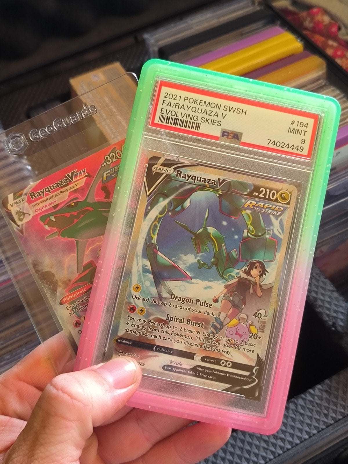 Ray Vmax & Pokémon Rayquaza V Evolving Skies PSA 9 MINT, Hobby en Vrije tijd, Verzamelkaartspellen | Pokémon, Ophalen of Verzenden