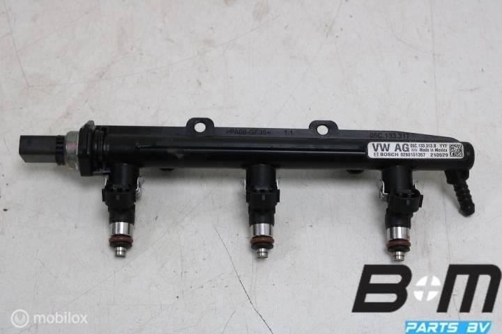 Brandstofrail met verstuivers VW Up! 05C133313B, Gebruikt