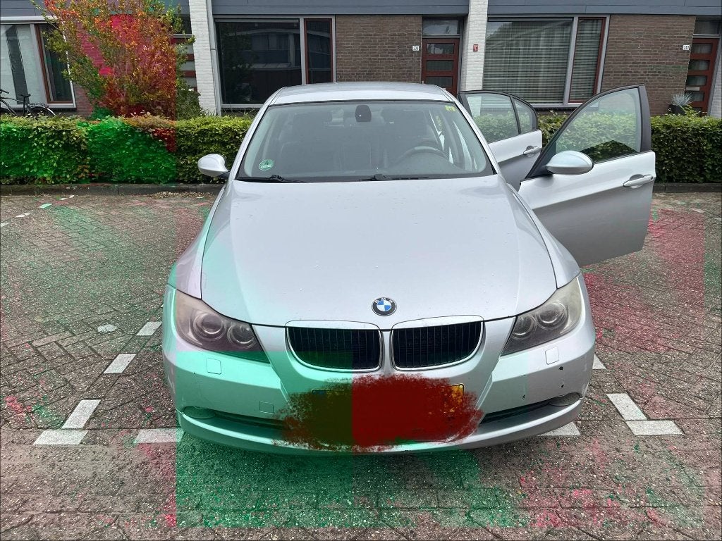 BMW 3-Serie 2.0 I 320 AUT 2005 Grijs, Auto's, BMW, Achterwielaandrijving, 1995 cc, Zwart, 4 cilinders