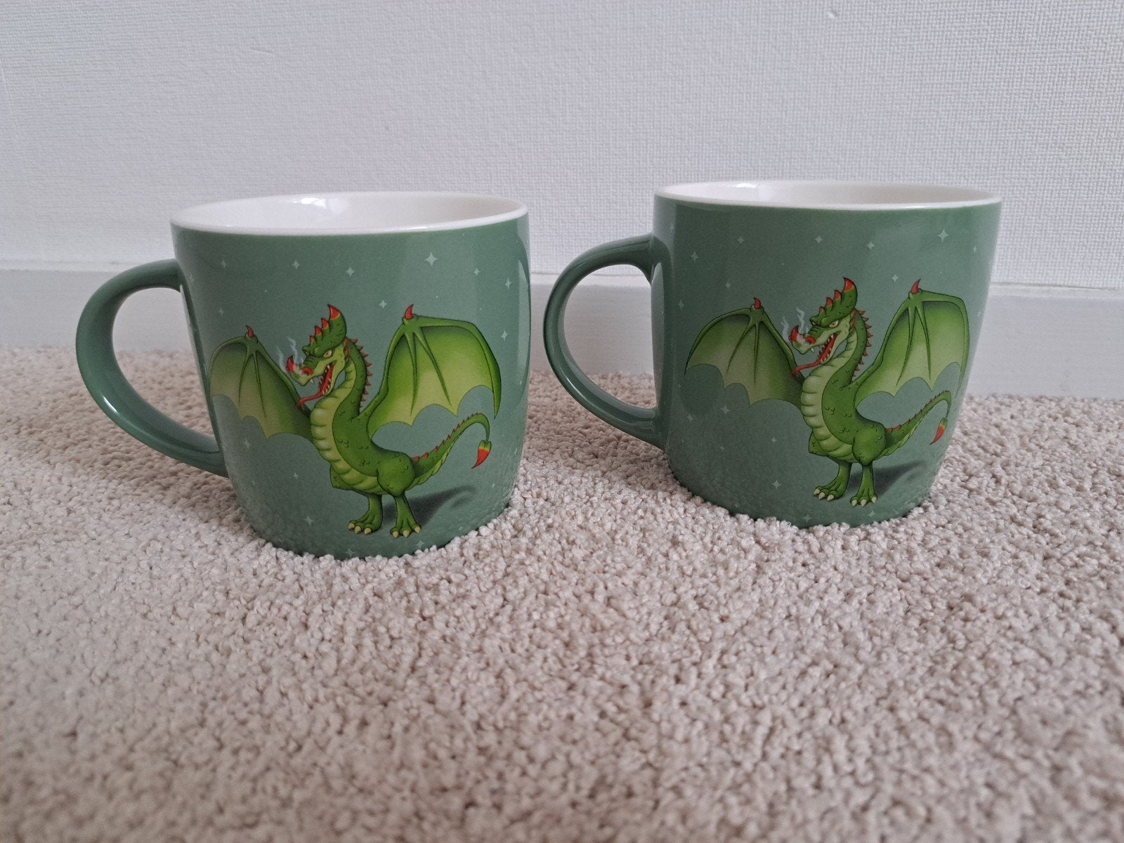 Mokken groen draak efteling, Nieuw, Ophalen of Verzenden, Overige stijlen, Kop(pen) en/of Schotel(s)