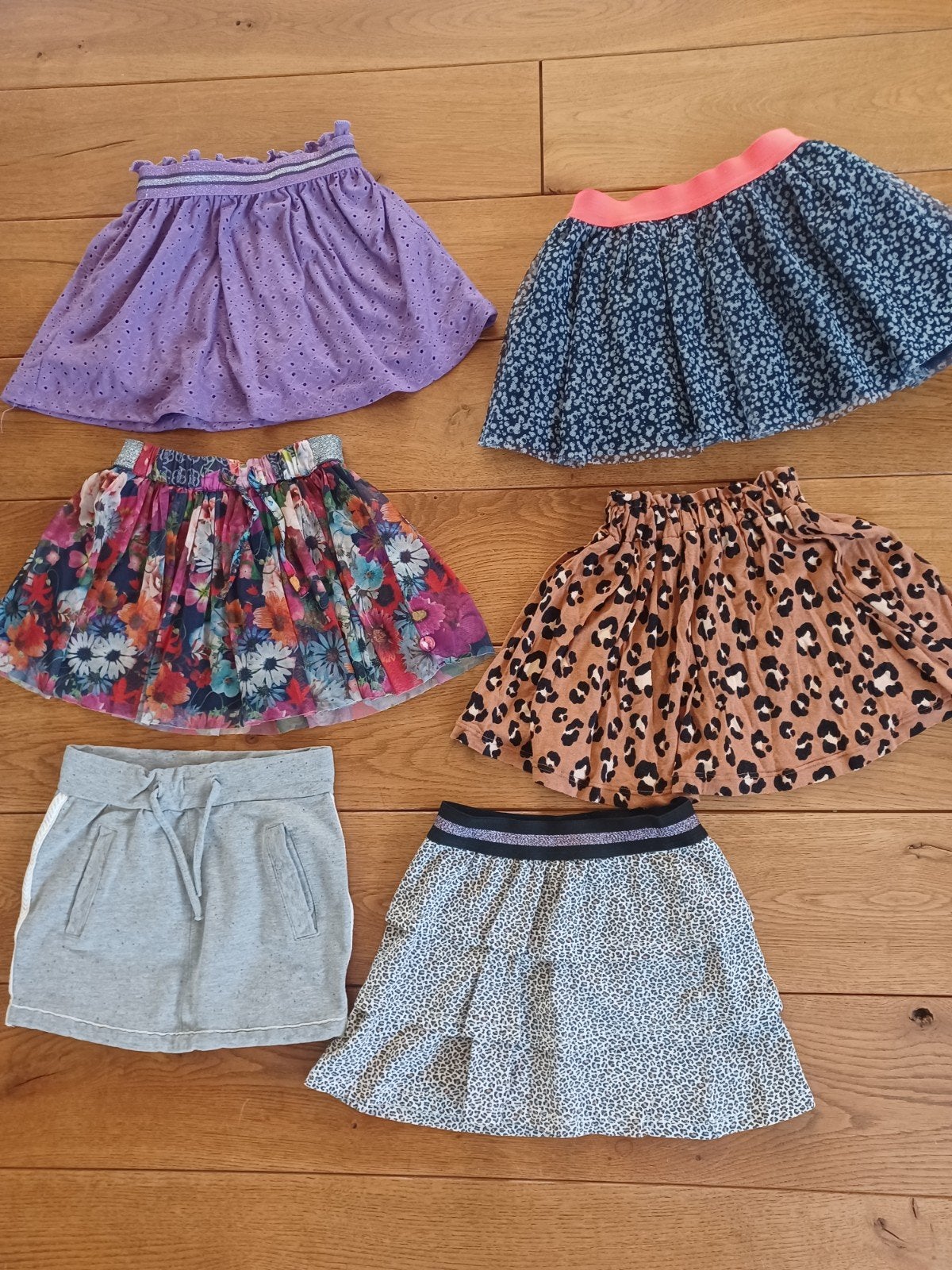 6 rokjes ong mt 92/ 98/ 104, Ophalen of Verzenden, Zo goed als nieuw, Maat 92