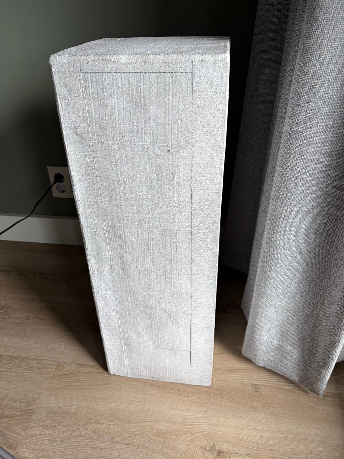 Decoratieve zuil/sokkel van betonlook, Huis en Inrichting, Woonaccessoires | Zuilen en Pilaren, Ophalen, Gebruikt
