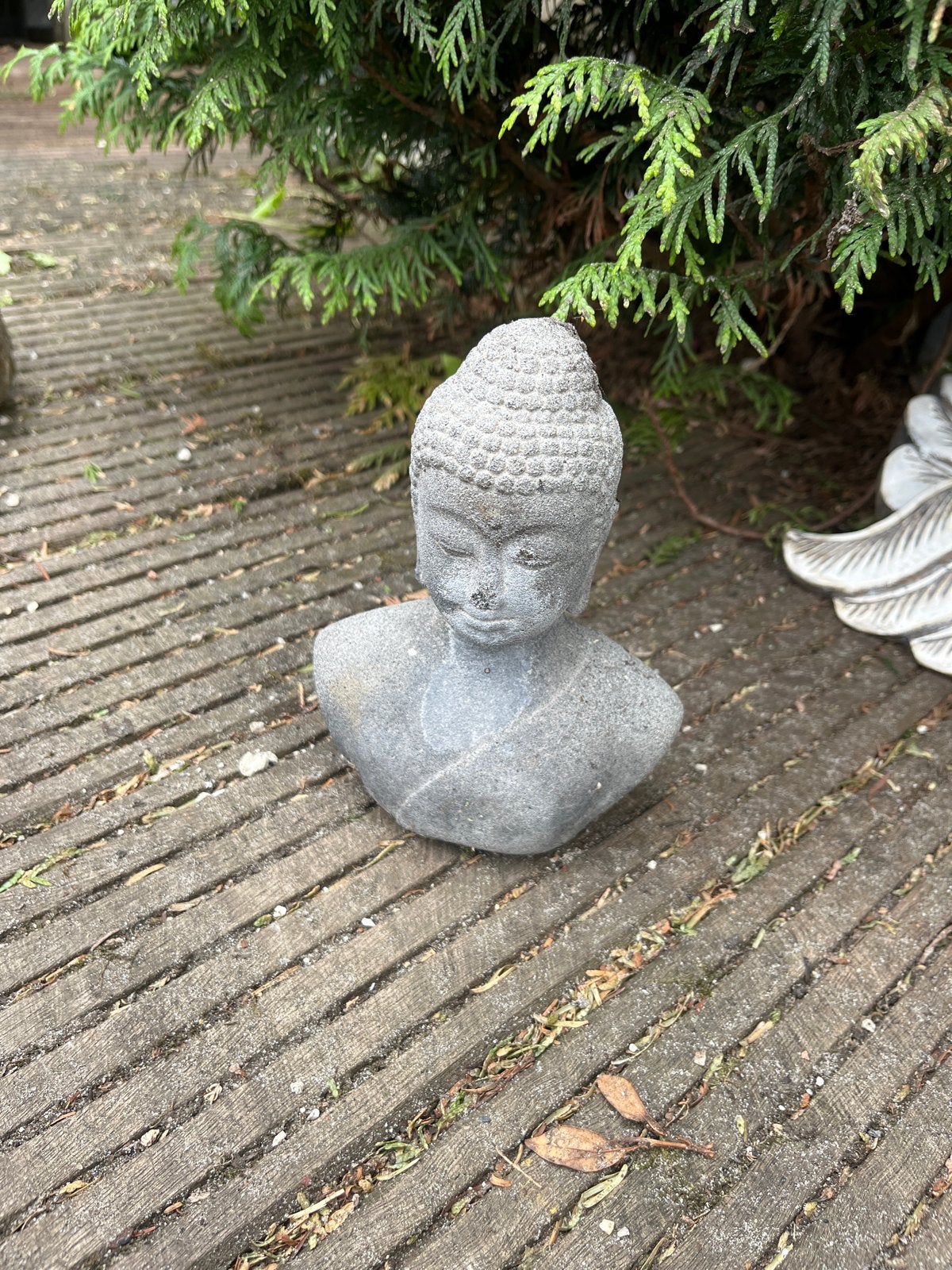 Boeddha Buste van Steen - Grijs, Ophalen of Verzenden, Gebruikt, Steen/keramiek, Grijs