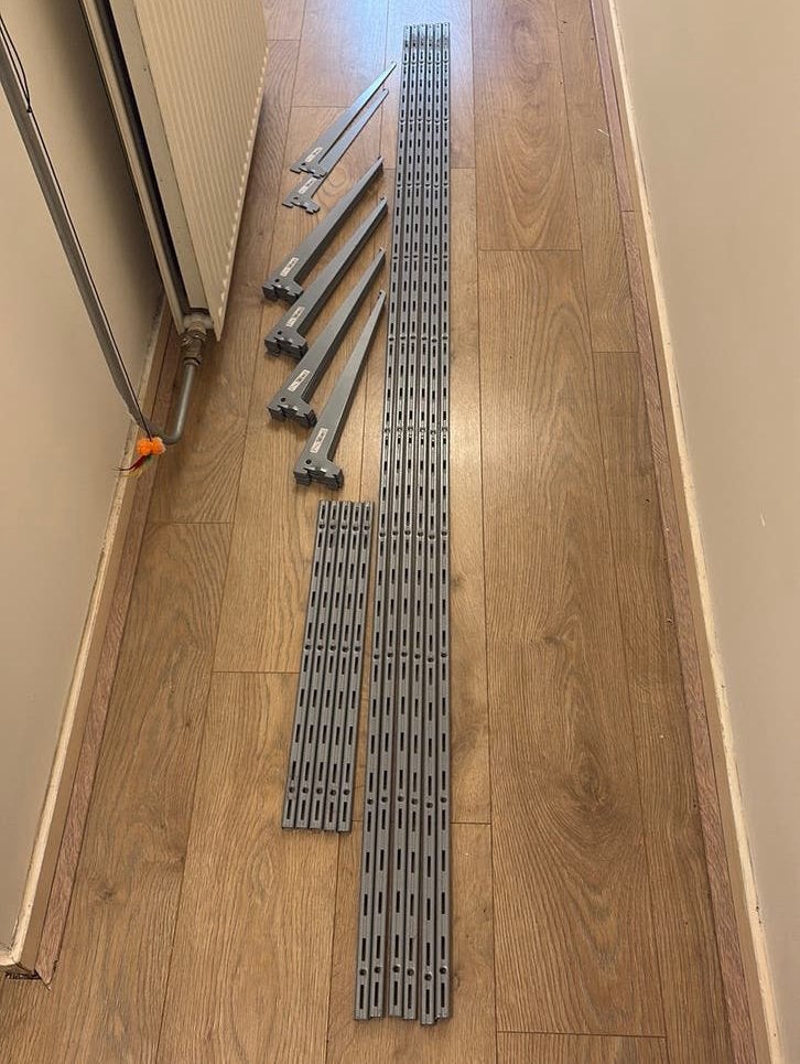 Hornbach - Dolle wandrails en plankendragers, Ophalen, Gebruikt