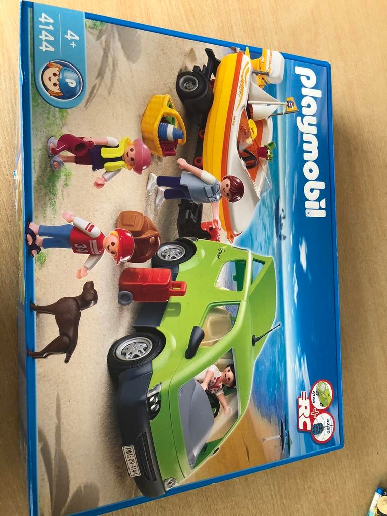 Playmobil set 4144 auto met aanhanger en boot, Kinderen en Baby's, Speelgoed | Playmobil, Ophalen of Verzenden, Zo goed als nieuw