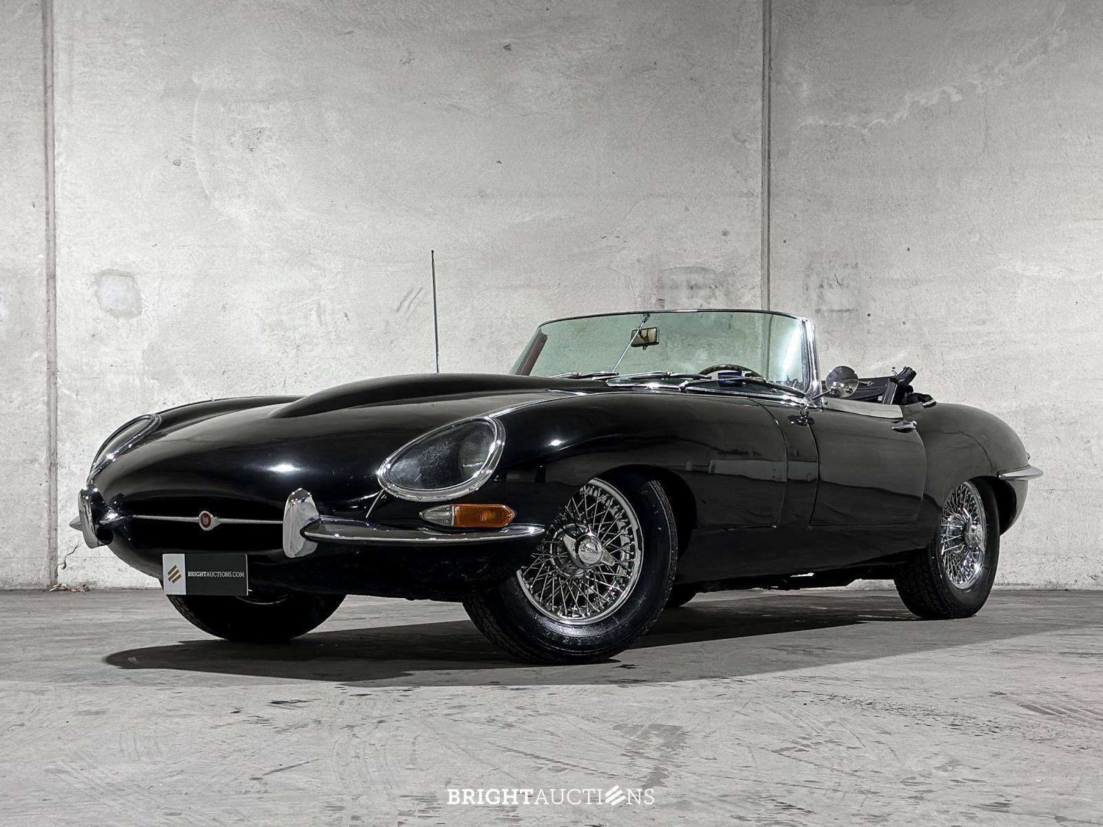 Jaguar E-TYPE Roadster 3.8 XK zes-in-lijn Series 1, Auto's, Cabriolet, Zwart, Bedrijf, Handgeschakeld