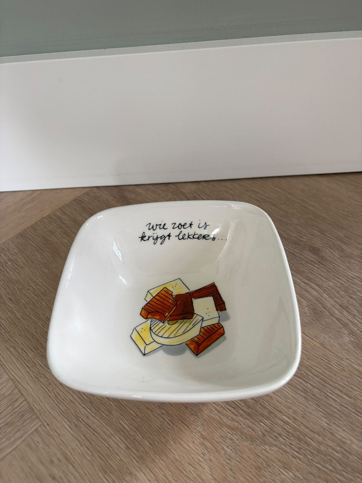 Blond amsterdam sinterklaasschaaltjes, Huis en Inrichting, Ophalen, Zo goed als nieuw, Aardewerk, Schaal of Schalen