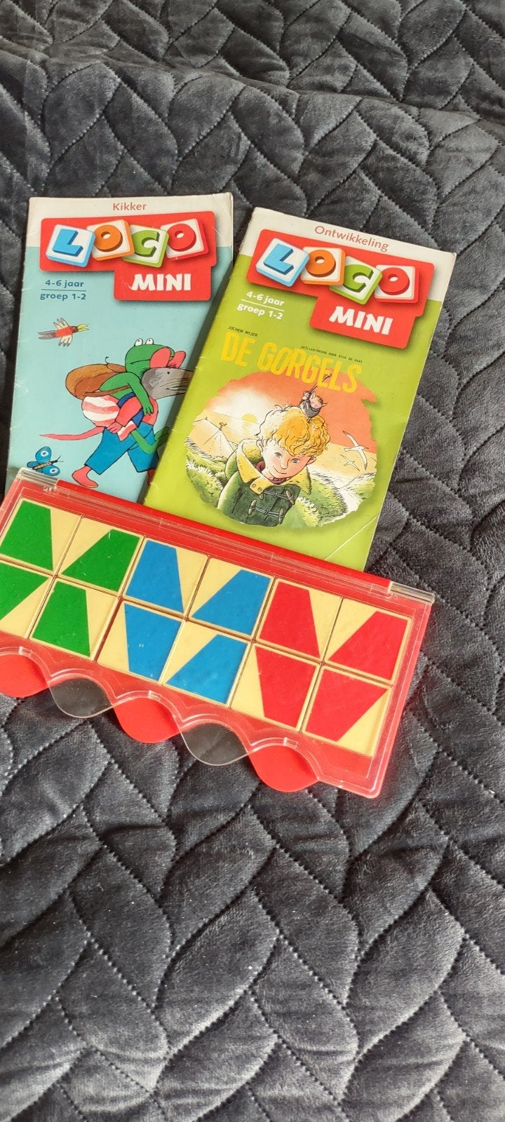 Mini loco doos met 2 boekjes waarvan. 1 Gorgels en, Ophalen of Verzenden, Zo goed als nieuw