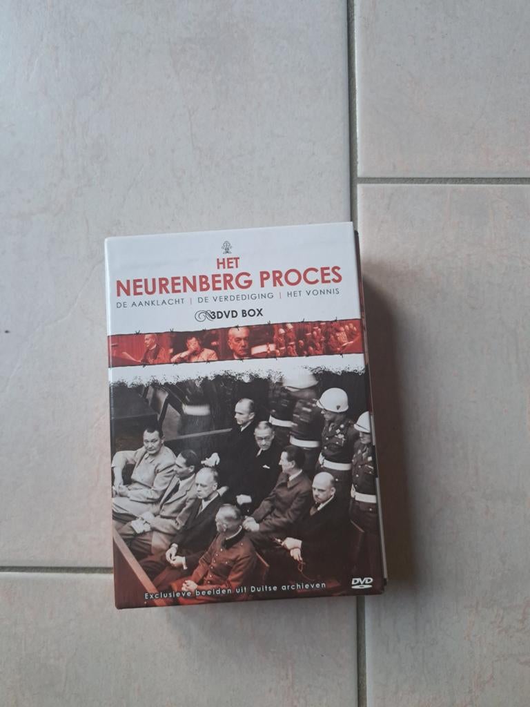 Het Neurenberg Proces 3 DVD Box - Historisch Drama, Cd's en Dvd's, Gebruikt, Historisch of Kostuumdrama, Boxset, Ophalen of Verzenden