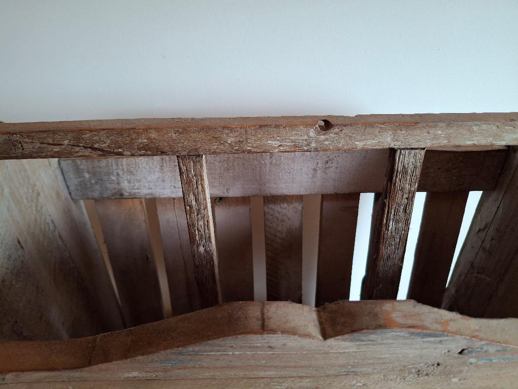houten lectuurbak, Huis en Inrichting, Woonaccessoires | Krantenbakken en Lectuurbakken, Ophalen of Verzenden, Gebruikt
