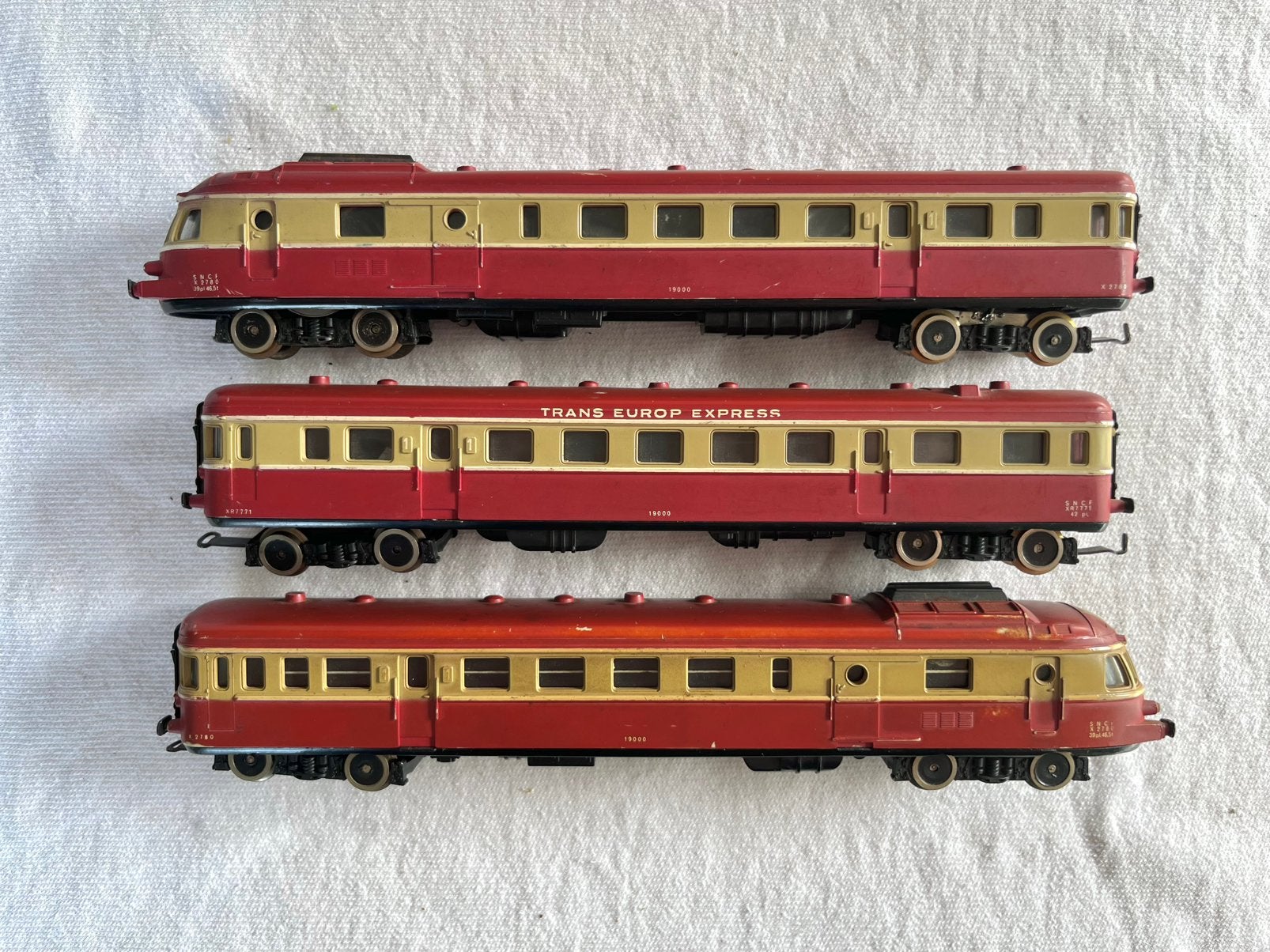 Lima SNCF TEE dieseltrein H0, Hobby en Vrije tijd, Modeltreinen | H0, Gebruikt, Gelijkstroom, Wagon, Ophalen of Verzenden