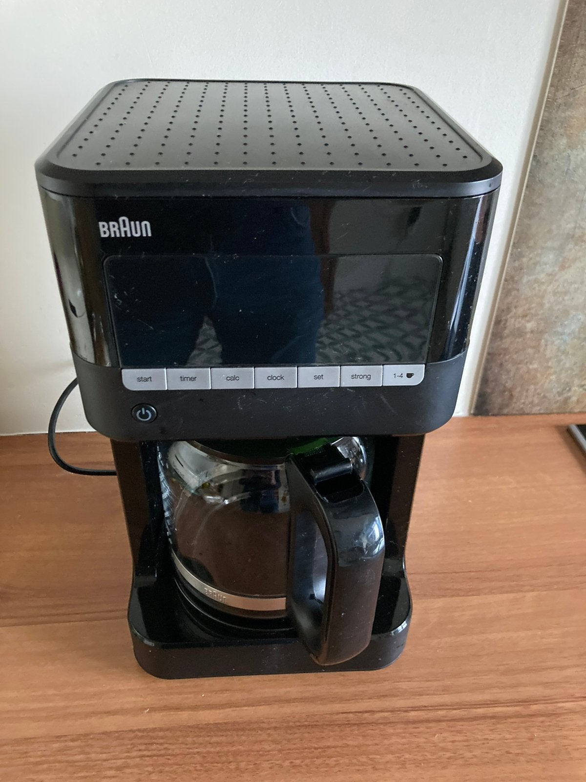Dit BRAUN PurAroma 7 KF7020 koffiezetapparaat, 10 kopjes of meer, Ophalen, Zo goed als nieuw, Koffiemachine