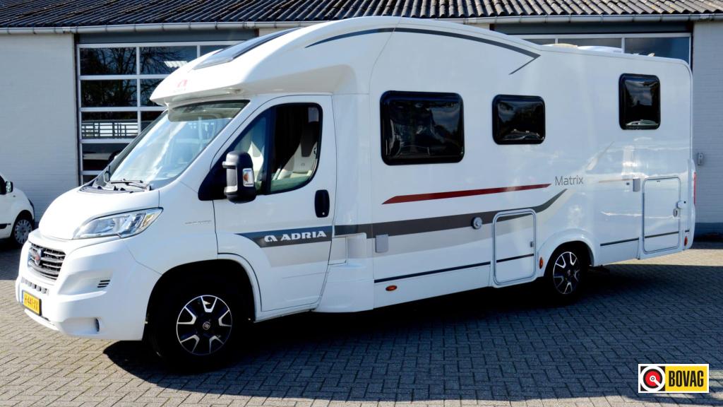 Adria Matrix, Caravans en Kamperen, Campers, Ringverwarming, Treinzit, Koelkast, Adria