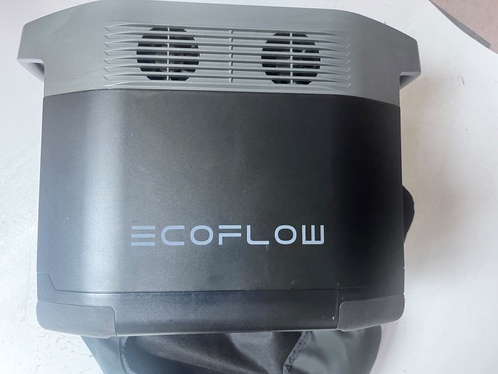 EcoFlow DELTA 1260Wh + 160W zonnepaneel, Caravans en Kamperen, Ophalen, Zo goed als nieuw