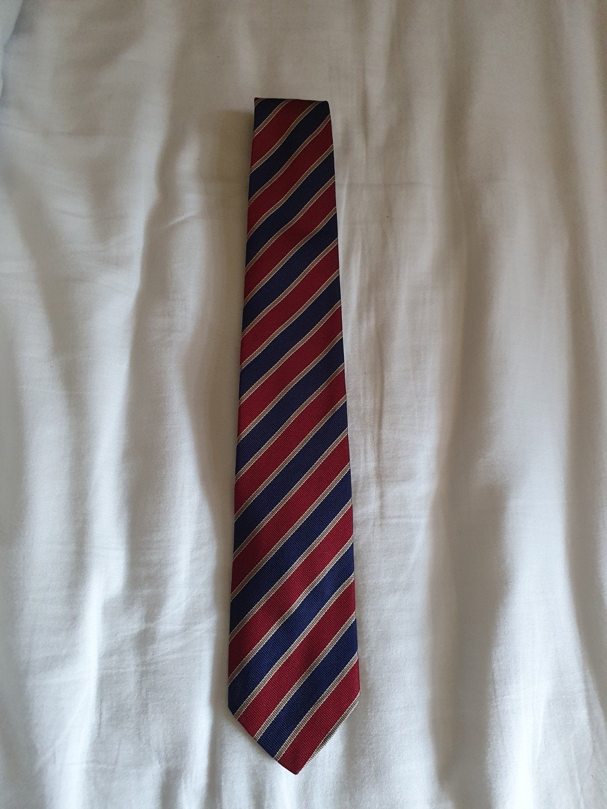 John Comfort Zijden Gestreepte Stropdas - Rood/Blauw, Ophalen of Verzenden, Met patroon, John Comfort, Gedragen